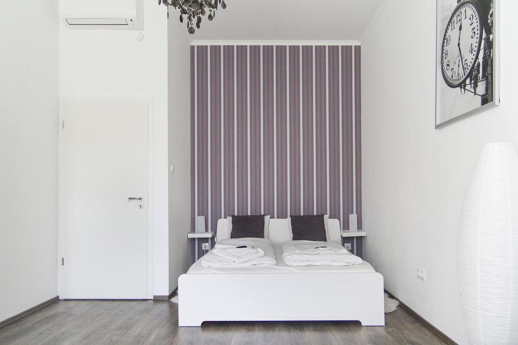 Bright 2Br&Ac Apt At Astoria Budapest Exterior foto